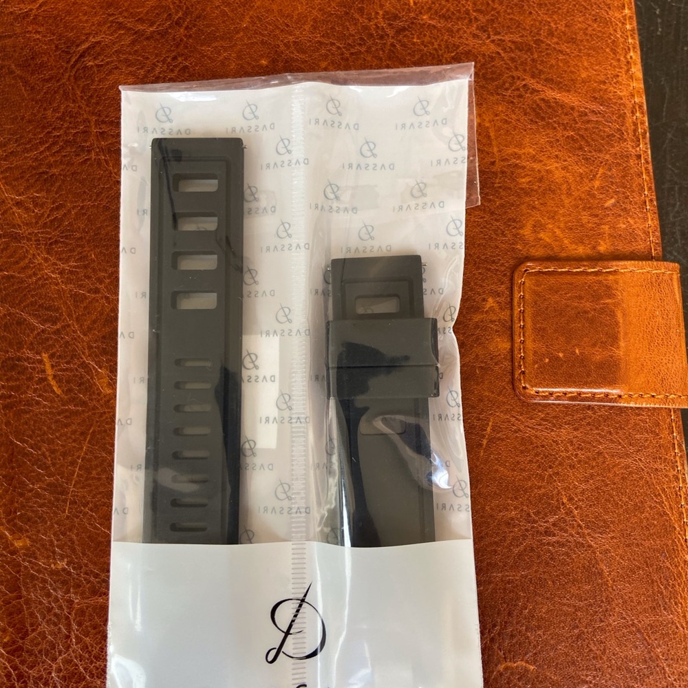 Dassari Black Watch Strap for Men